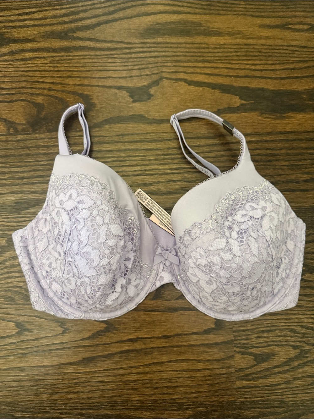 NWT - Victoria's Secret - Body by Victoria Lace Underwire Bra -34DD - Lavender